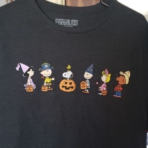 Peanuts Crop Top
